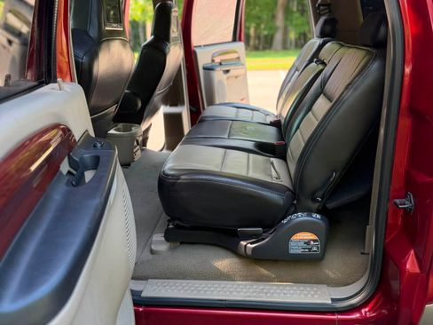 Used 2005 Ford Excursion Eddie Bauer AWD/4WD image 13