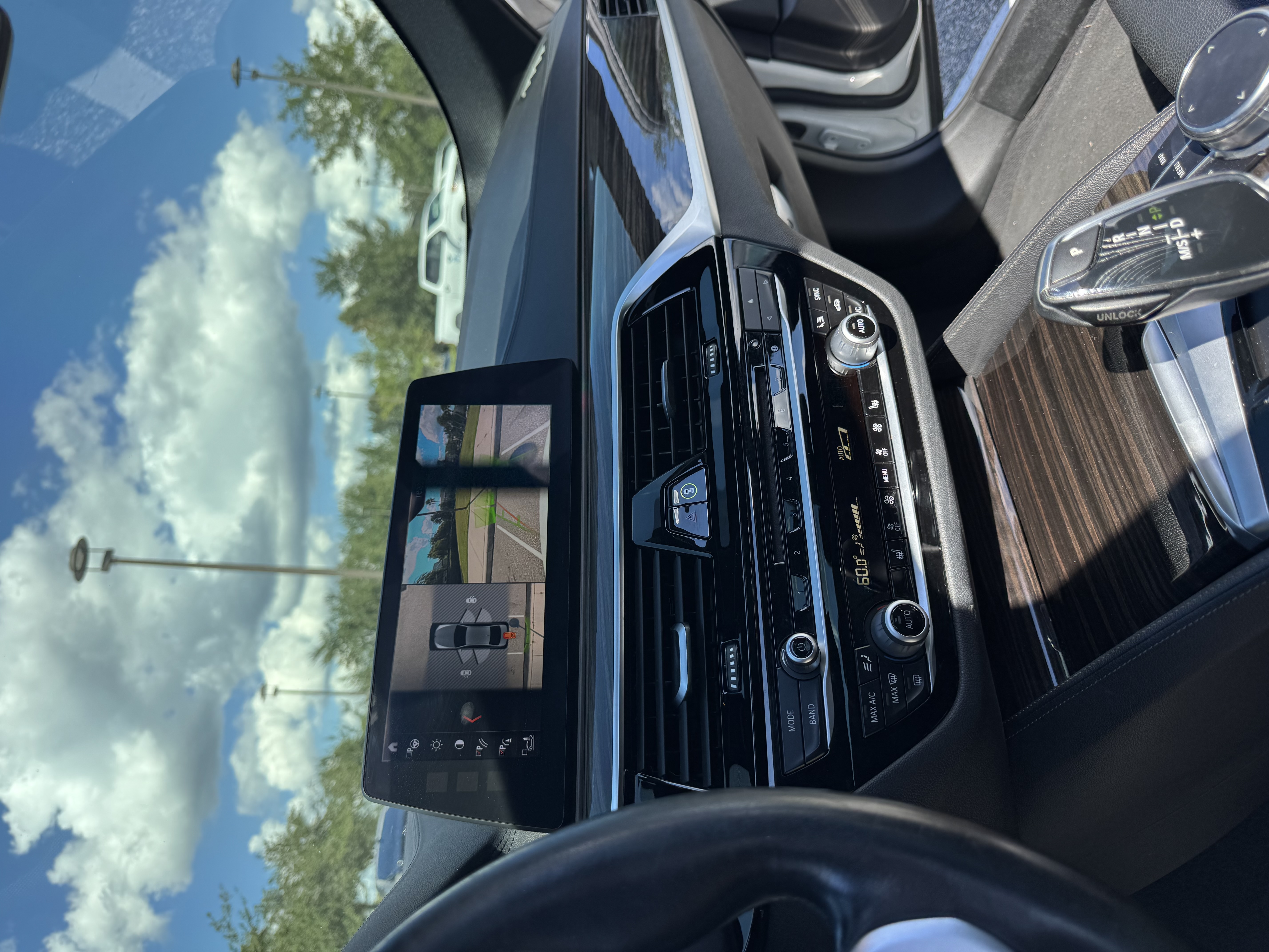 Used 2017 BMW 540i RWD image 15