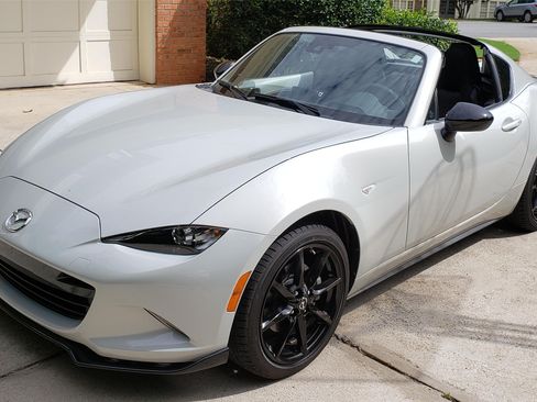 Used 2019 MAZDA MX-5 Miata RF Club w/ I-ACTIVSENSE Sport Package image 4