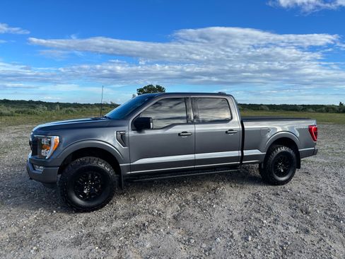Used 2022 Ford F150 XLT w/ Equipment Group 302A High AWD/4WD image 8