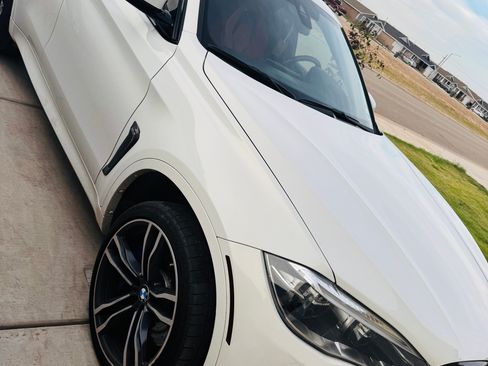 Used 2017 BMW X6 M AWD/4WD image 10