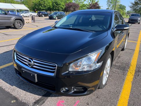 Used 2013 Nissan Maxima 3.5 SV FWD image 2