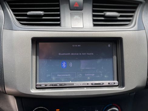 Used 2019 Nissan Sentra S image 13