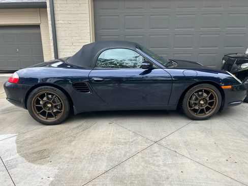 Used 2004 Porsche Boxster RWD image 10