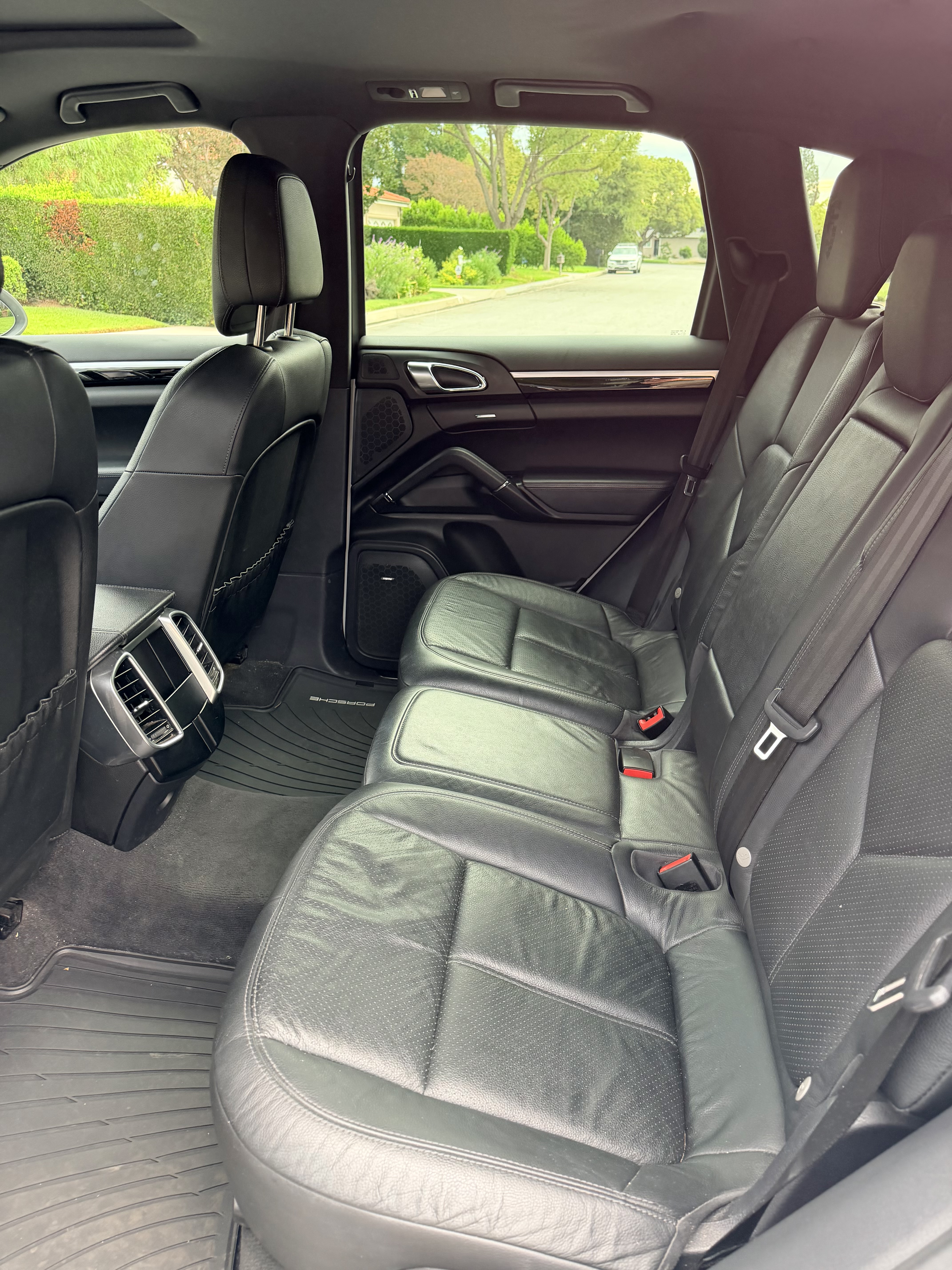 Used 2014 Porsche Cayenne AWD/4WD image 18