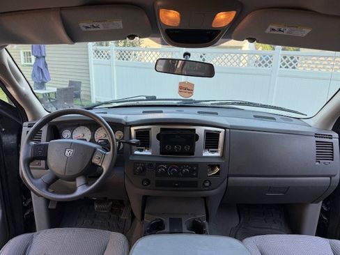 Used 2008 Dodge Ram 1500 Truck SLT image 14