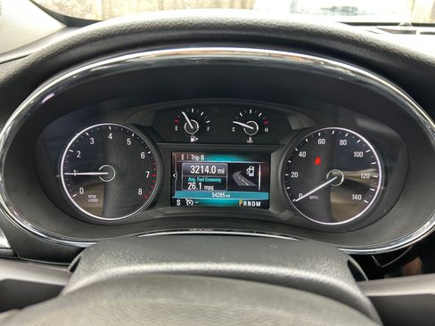 Used 2018 Buick Encore Preferred image 8