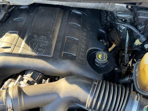 Used 2014 Ford F150 FX4 w/ Equipment Group 402A Luxury image 20