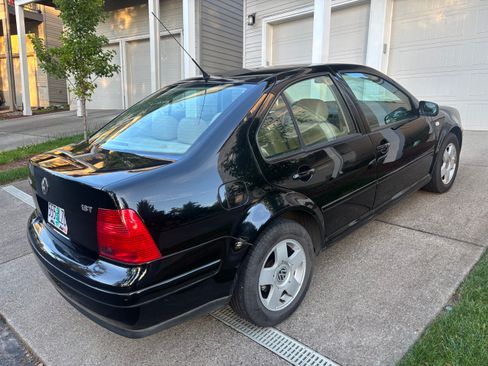 Used 2002 Volkswagen Jetta GLS FWD image 4