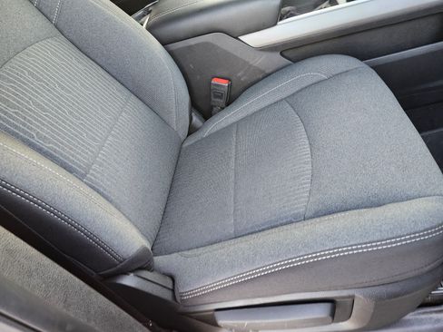 Used 2024 RAM 2500 Big Horn w/ Night Edition image 9