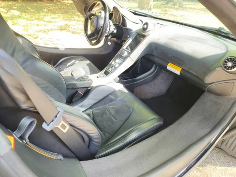 Used 2012 McLaren MP4-12C Coupe image 13