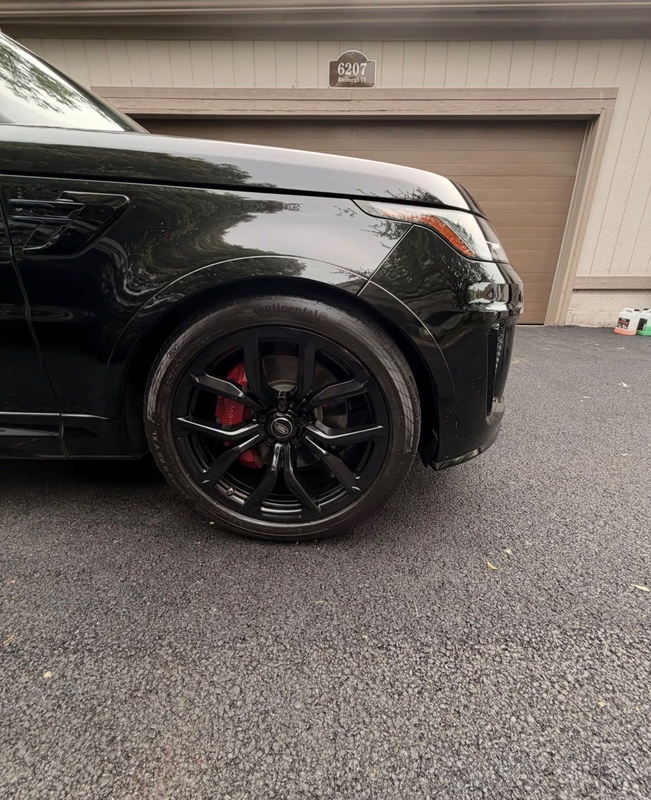 Used 2018 Land Rover Range Rover Sport SVR AWD/4WD image 13