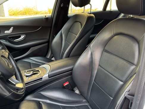 Used 2017 Mercedes-Benz C 300 Sedan image 15