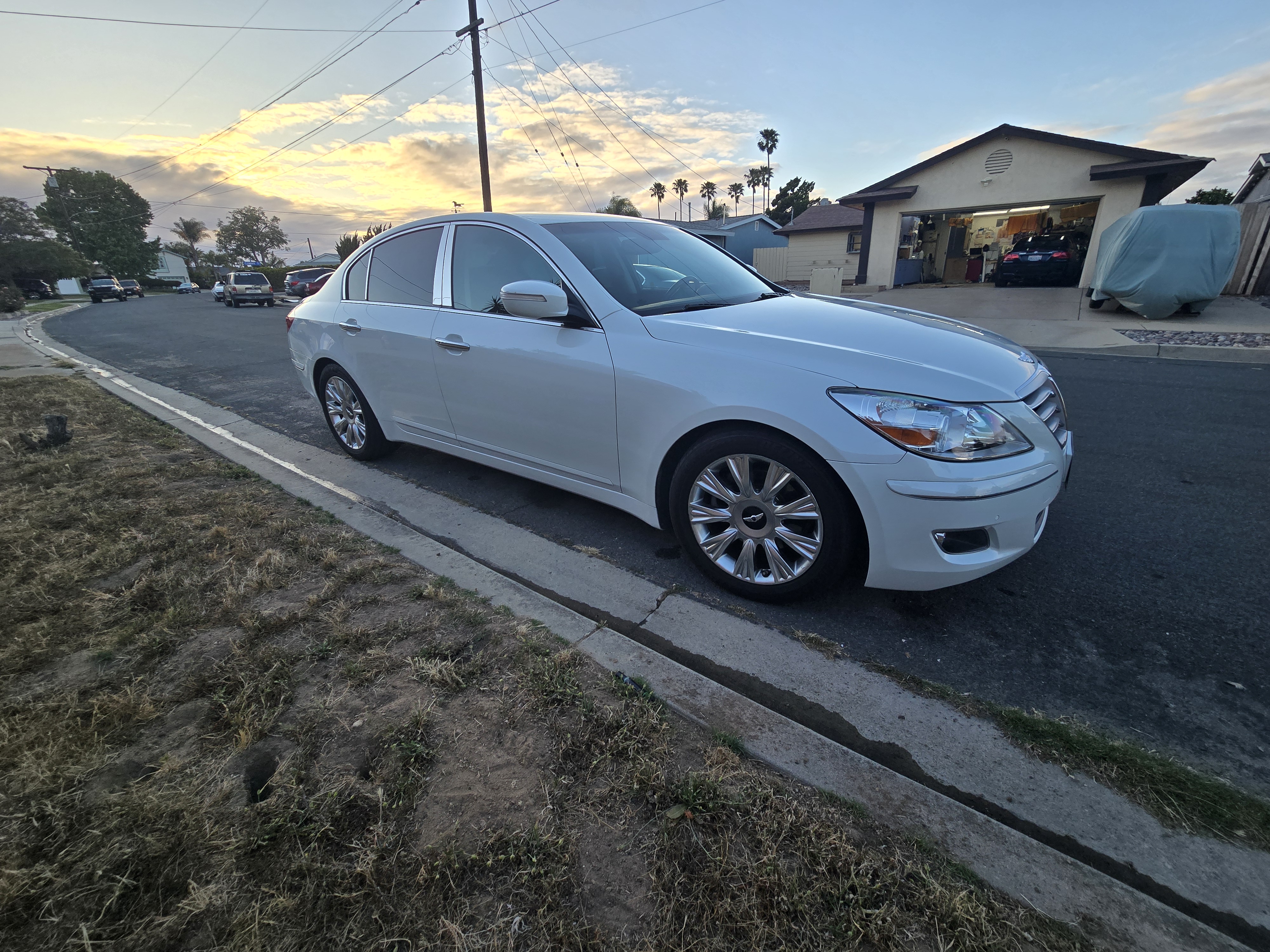 Used 2009 Hyundai Genesis 3.8 w/ Technology Pkg 4 RWD image 17