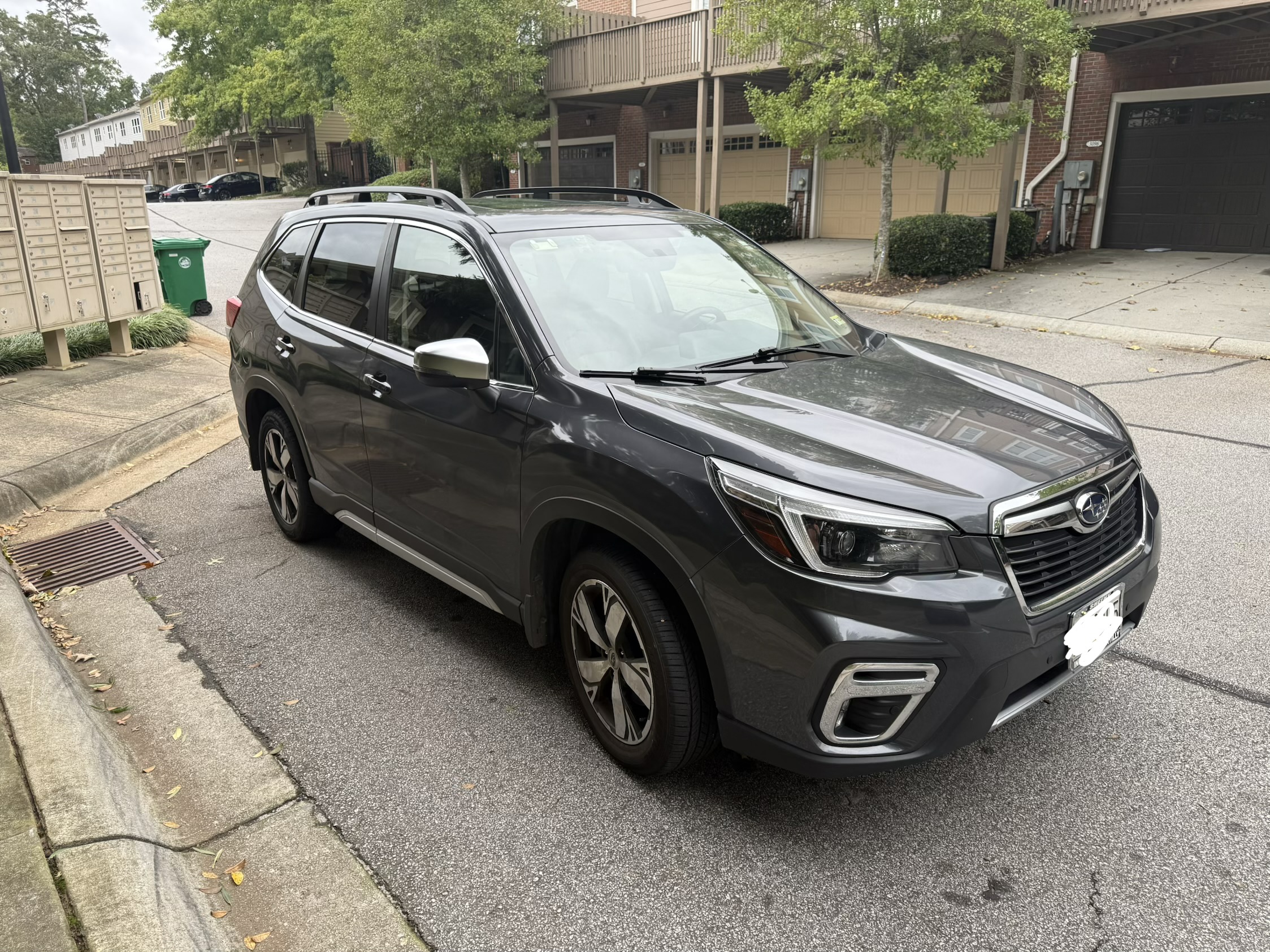 Used 2021 Subaru Forester Touring AWD/4WD image 2