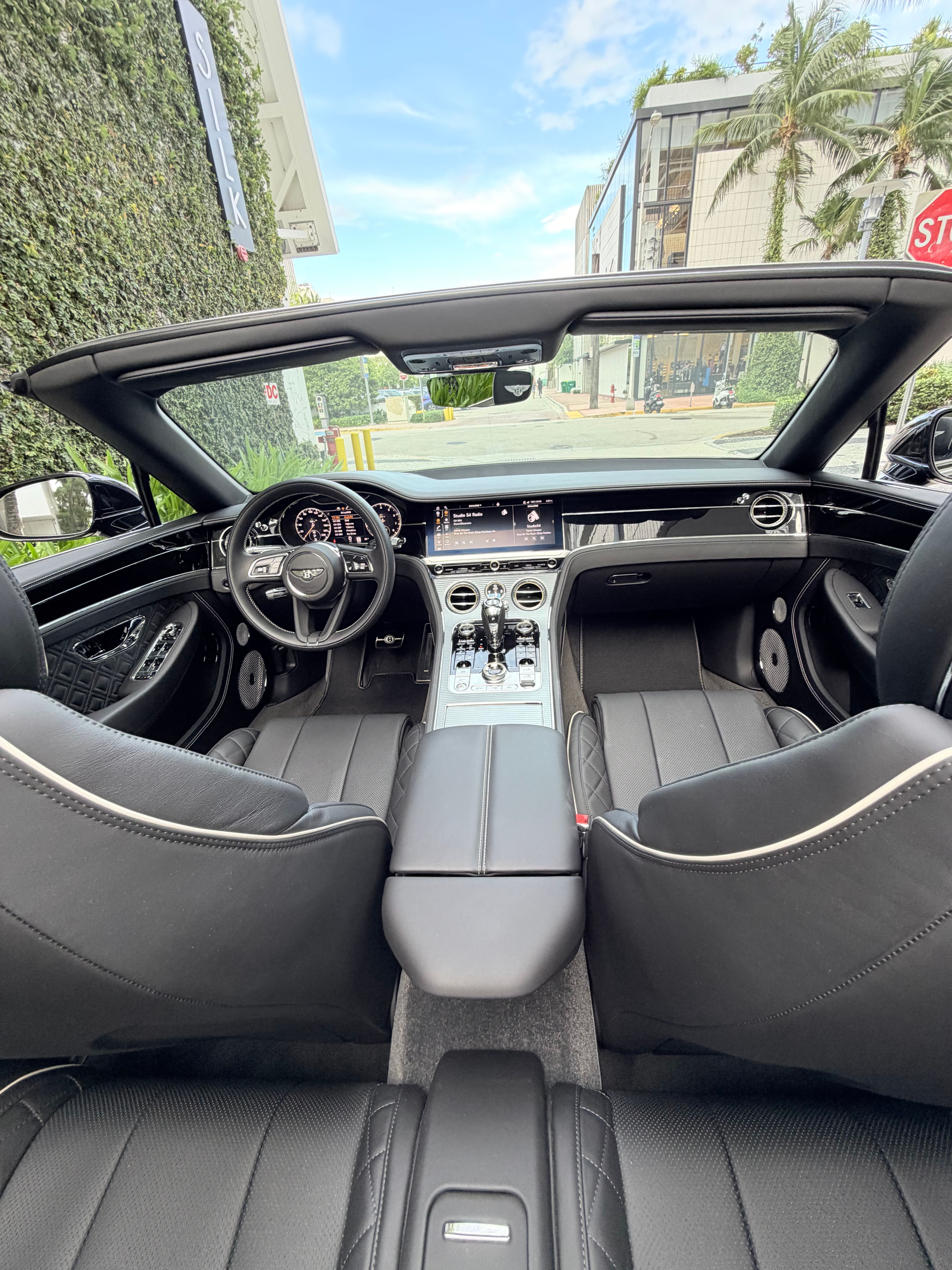 Used 2022 Bentley Continental GT V8 AWD/4WD image 10