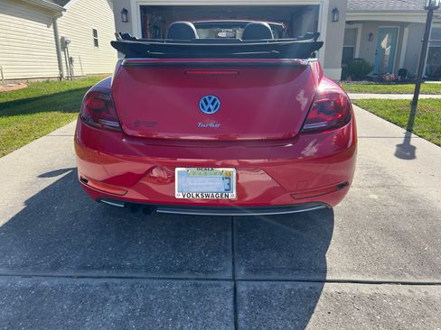 Used 2018 Volkswagen Beetle 2.0T SE image 5