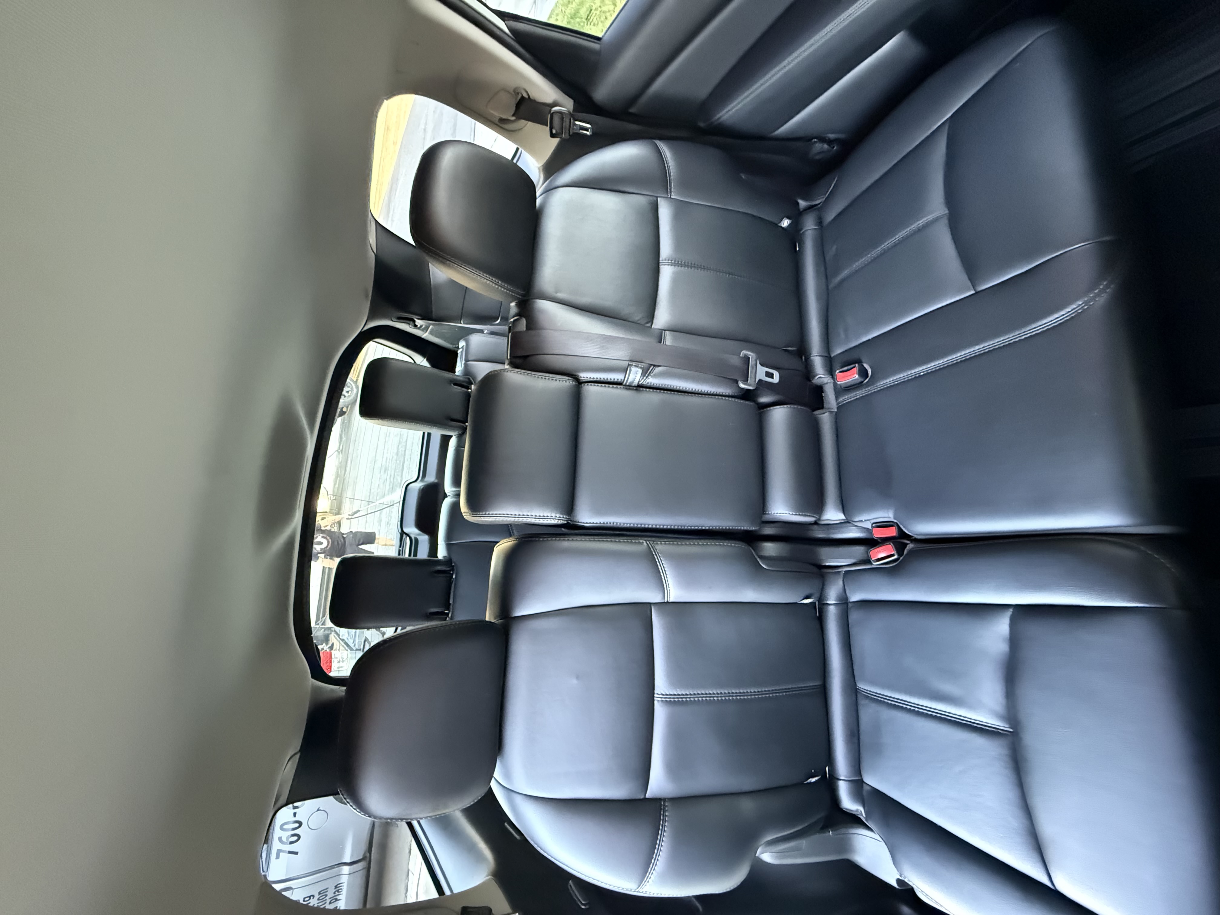 Used 2016 Nissan Pathfinder SL w/ Cargo Package FWD image 5
