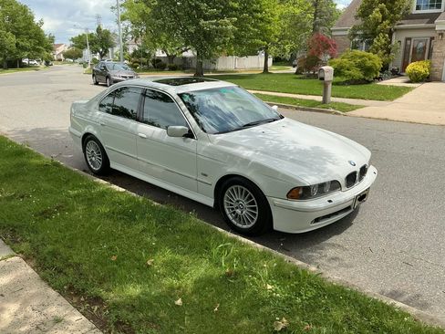 Used 2002 BMW 540i Sedan RWD image 1