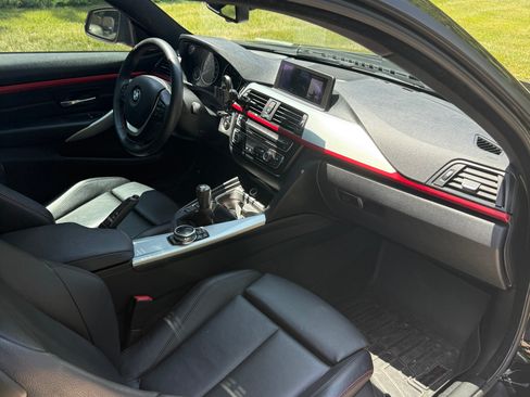 Used 2014 BMW 435i xDrive Coupe AWD/4WD image 8