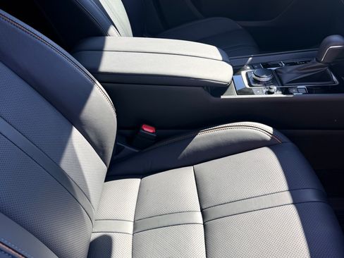 Used 2026 MAZDA CX-50 AWD 2.5 Hybrid w/ Weather Package image 10