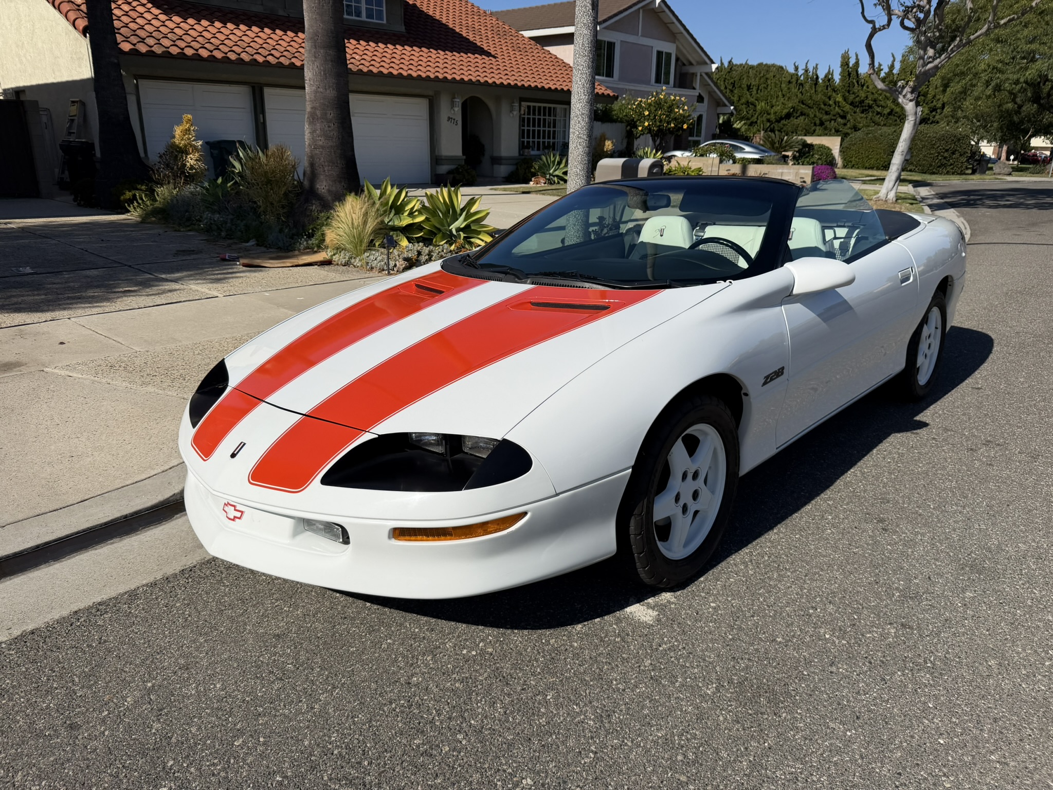 Used 1997 Chevrolet Camaro Z28 w/ Preferred Equipment Group 2 RWD image 5