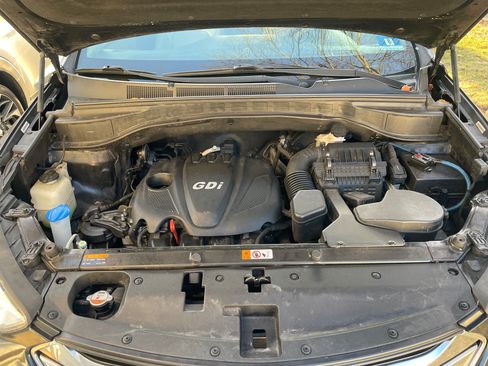 Used 2014 Hyundai Santa Fe Sport w/ Technology Package 04 image 6