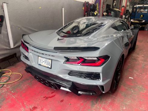 Used 2024 Chevrolet Corvette Z06 w/ LPO, Roadside Safety Package image 5