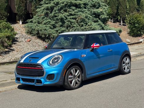 Used 2018 MINI Cooper John Cooper Works FWD image 1