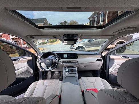 Used 2021 Hyundai Palisade Limited image 11