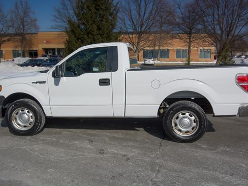 Used 2014 Ford F150 XL image 2