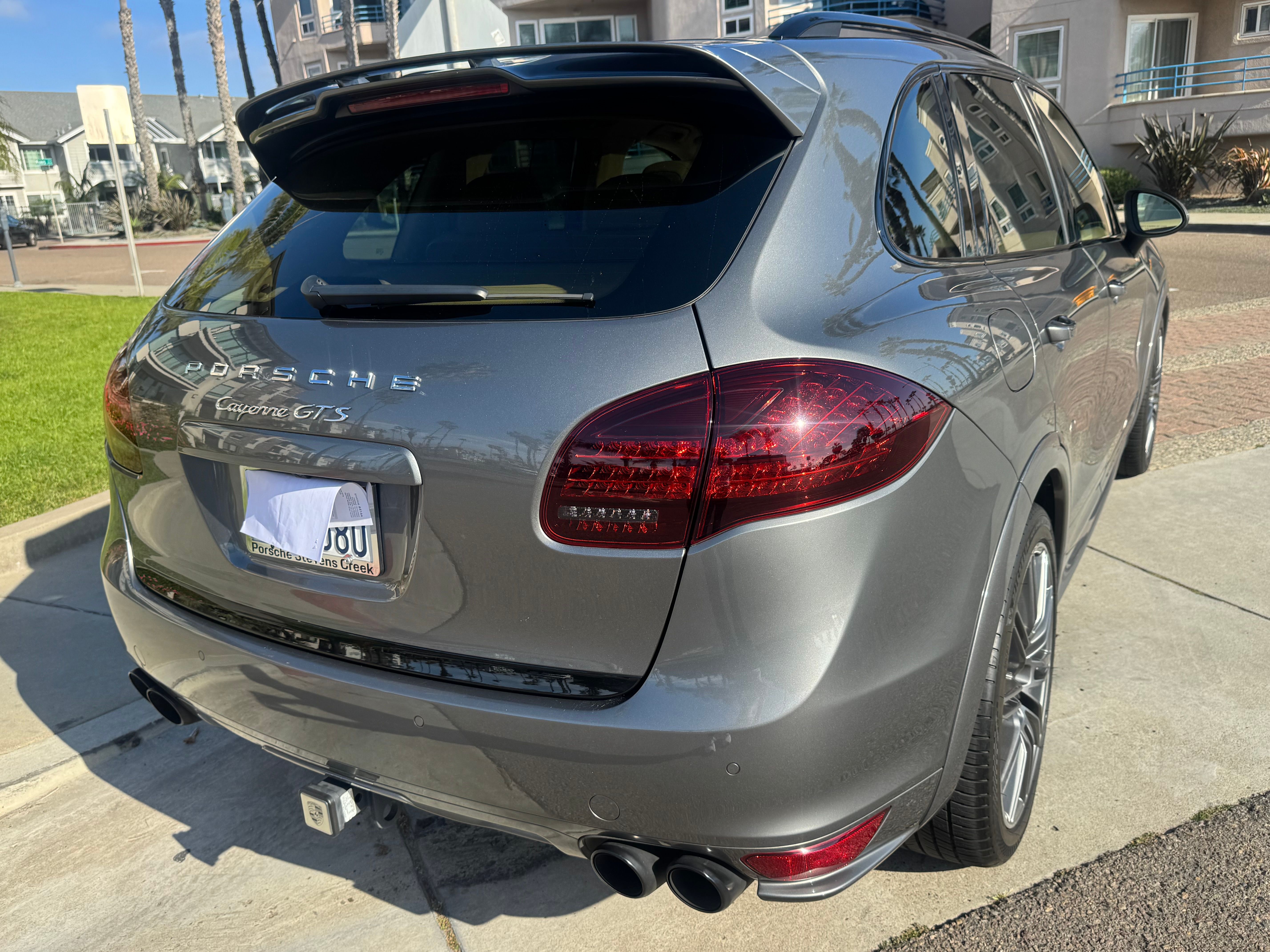 Used 2014 Porsche Cayenne GTS AWD/4WD image 14