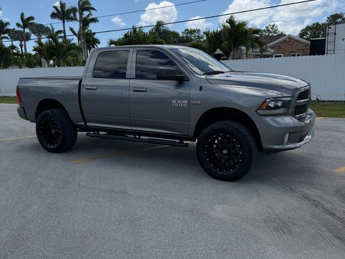 Used 2013 RAM 1500 Express image 1