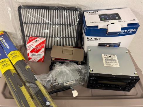 Used 2001 Toyota Tundra Limited image 24