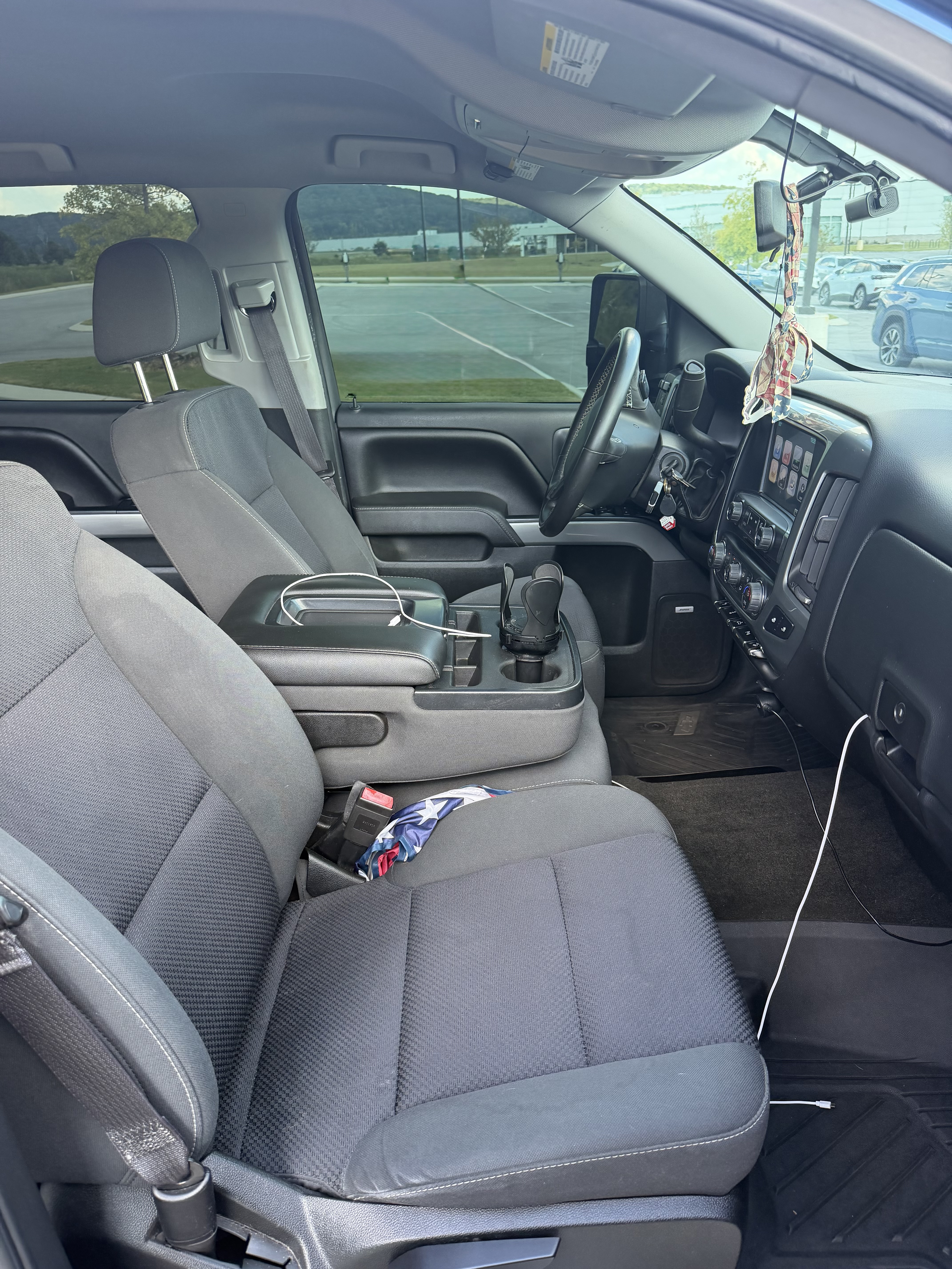 Used 2017 Chevrolet Silverado 1500 LT w/ All Star Edition AWD/4WD image 8