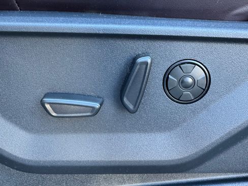 Used 2025 Ford Expedition Max Platinum w/ Platinum Ultimate Package image 20