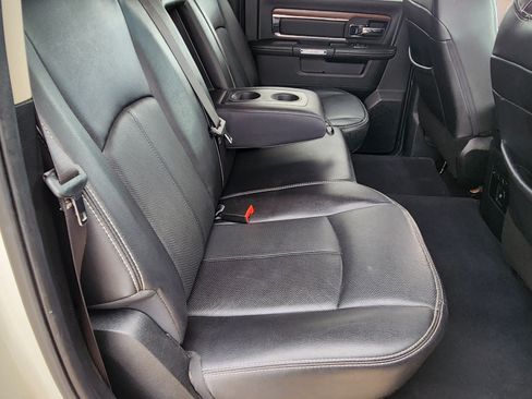 Used 2018 RAM 1500 Laramie w/ Convenience Group image 17