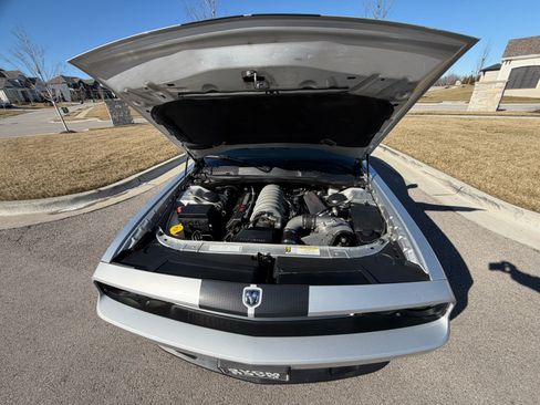 Used 2008 Dodge Challenger SRT8 image 4