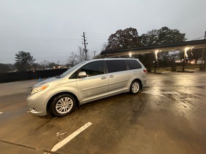 Used 2015 Toyota Sienna XLE Premium