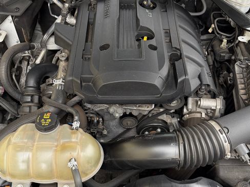 Used 2019 Ford Mustang Premium image 12