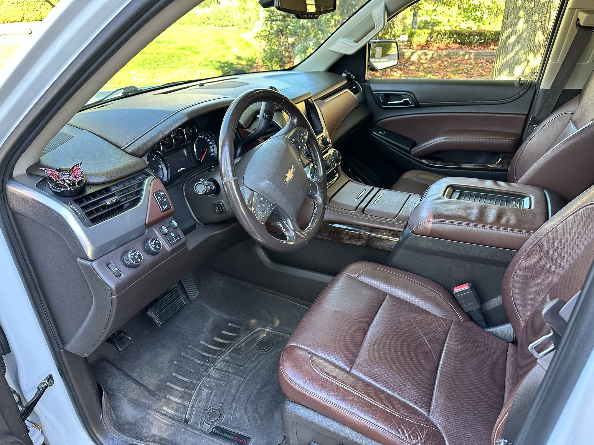 Used 2016 Chevrolet Suburban LTZ AWD/4WD image 9