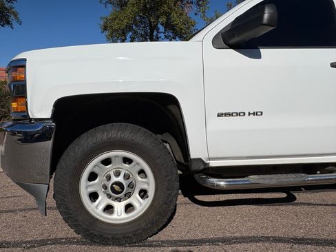 Used 2017 Chevrolet Silverado 2500 W/T w/ WT Convenience Package image 10