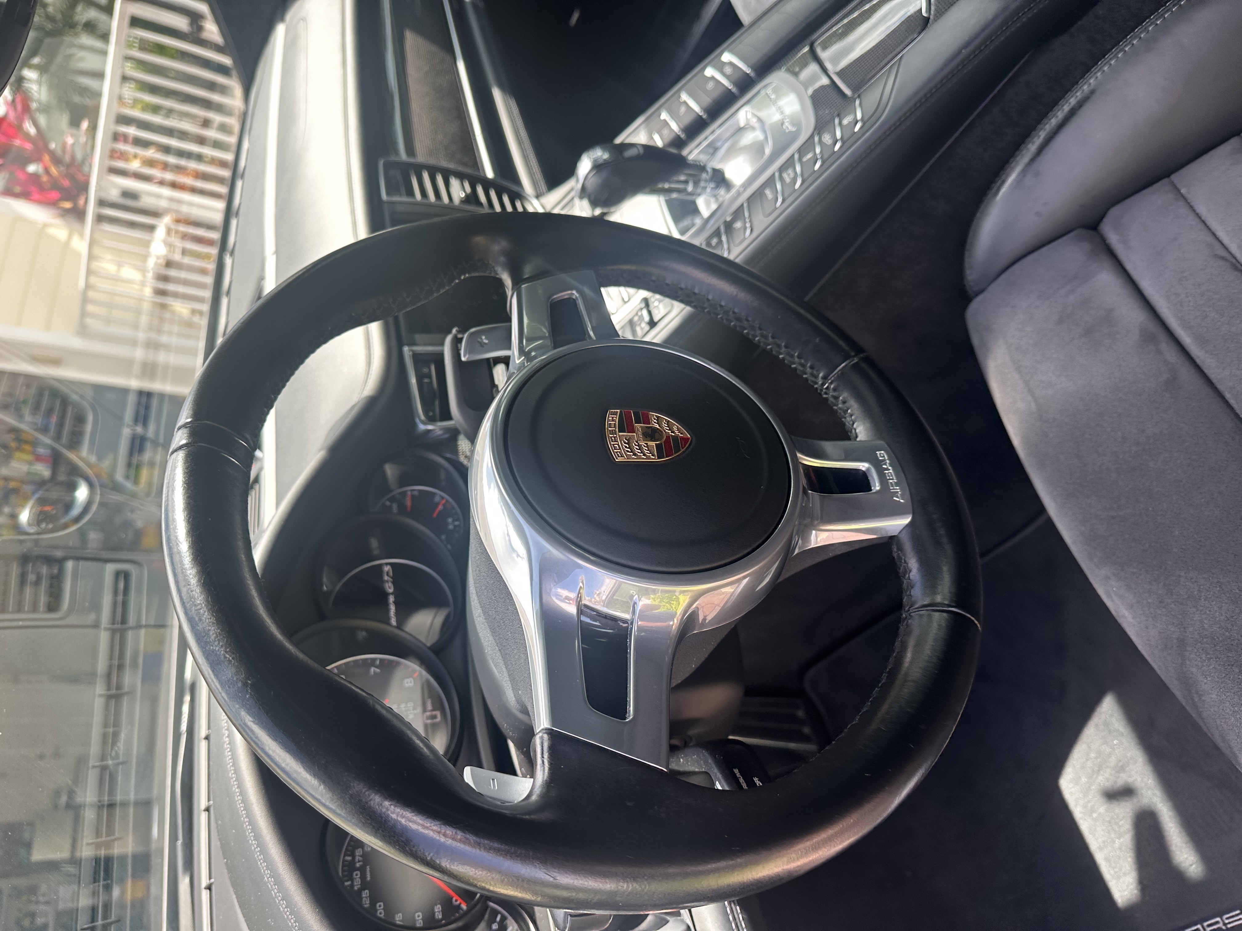 Used 2015 Porsche Panamera GTS AWD/4WD image 9