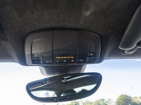 Used 2015 Porsche 911 Carrera 4S image 24