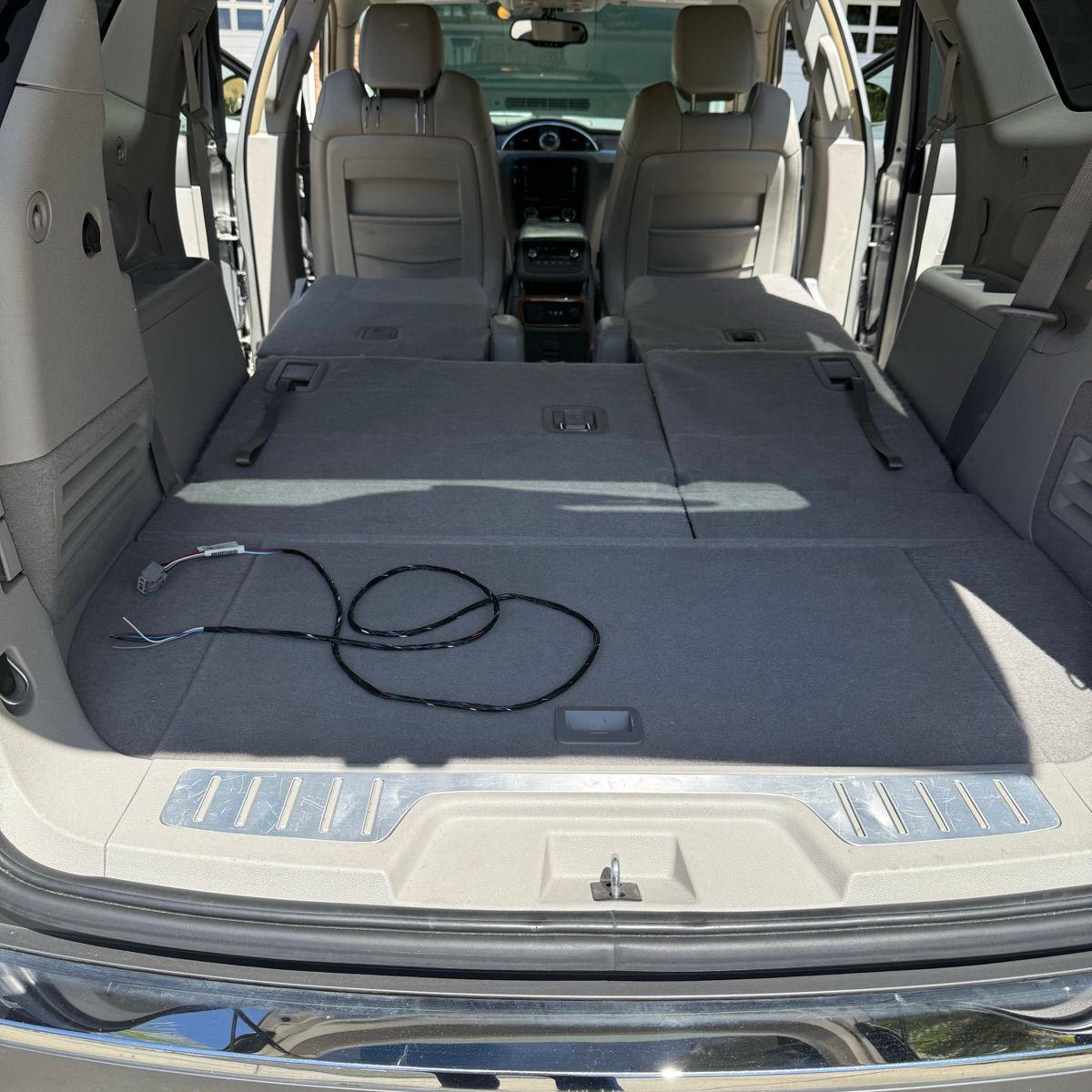 Used 2008 Buick Enclave CXL w/ Entertainment Package #4 FWD image 10