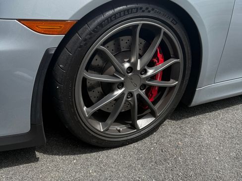 Used 2016 Porsche Cayman GT4 RWD image 2