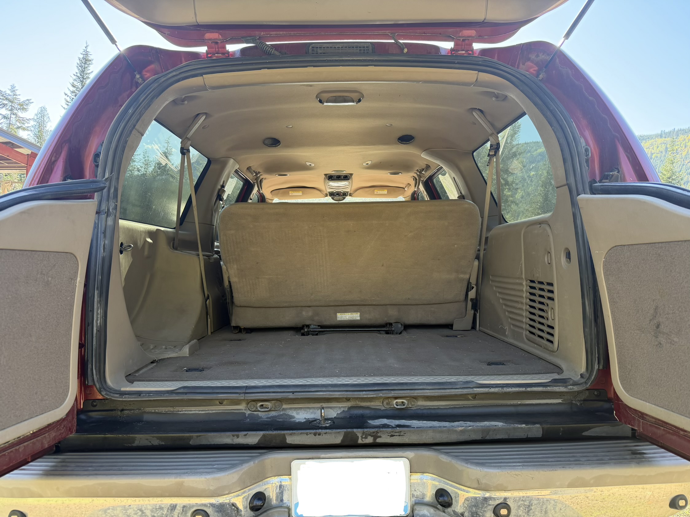 Used 2001 Ford Excursion Limited AWD/4WD image 8