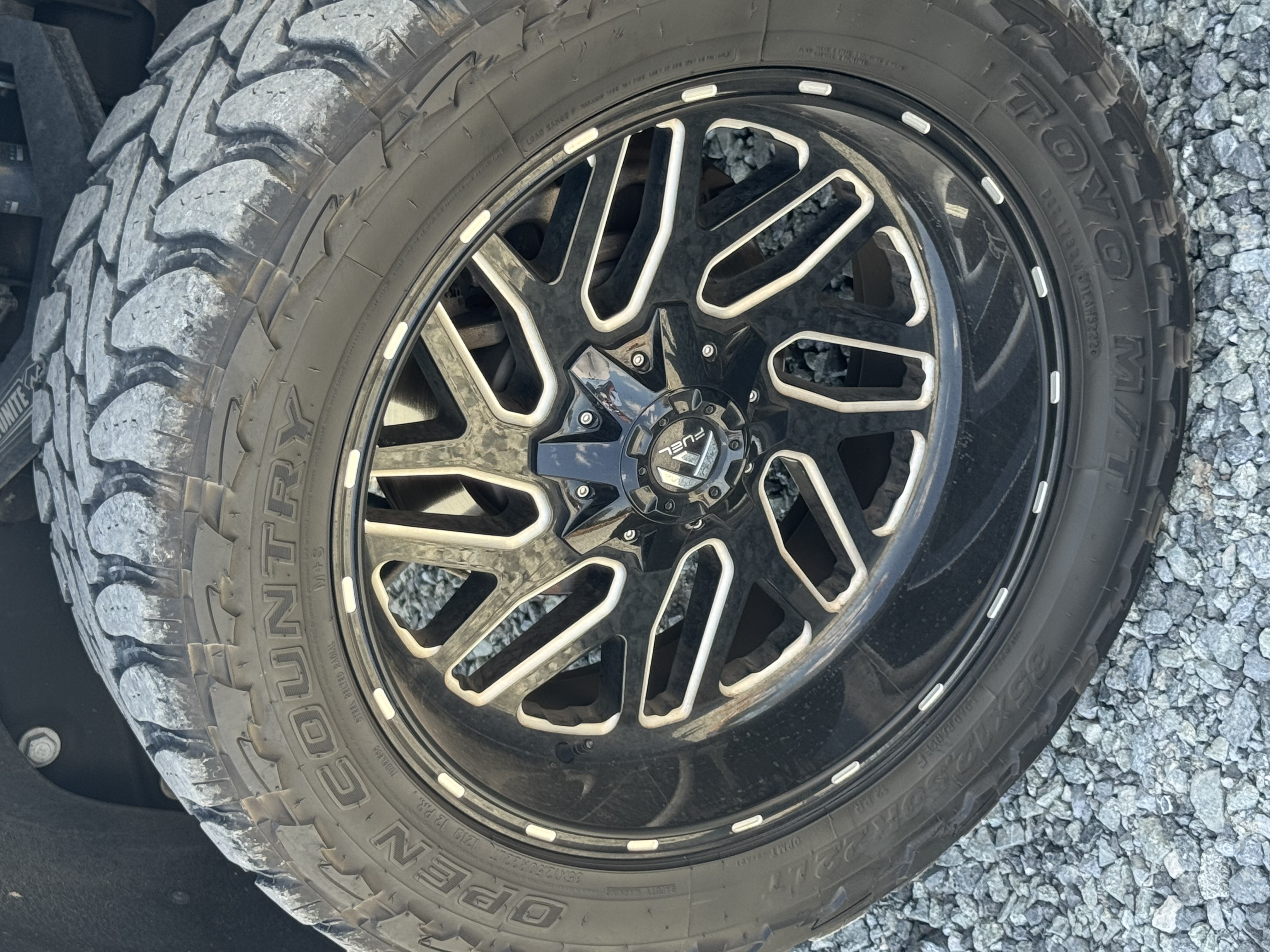 Used 2024 GMC Sierra 2500 Denali Ultimate AWD/4WD image 15