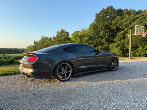 Used 2015 Ford Mustang Premium w/ Ecoboost Performance Package RWD image 2