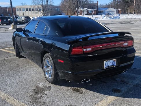 Used 2014 Dodge Charger SXT Plus image 6